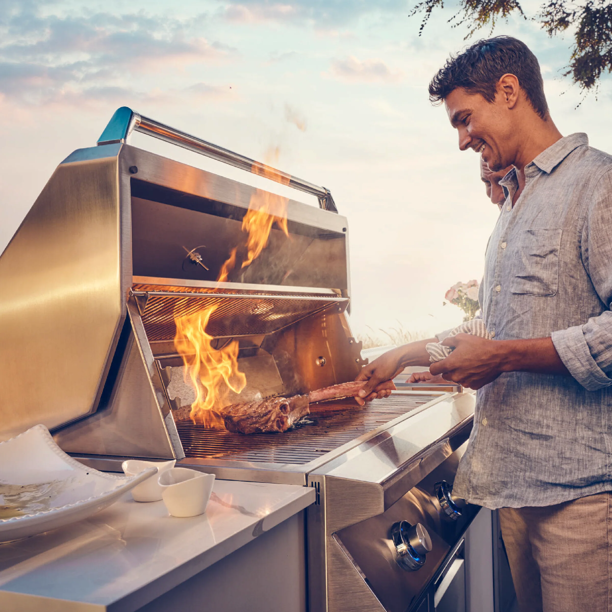 Twin Eagles C Series Gas Grill - Image 8