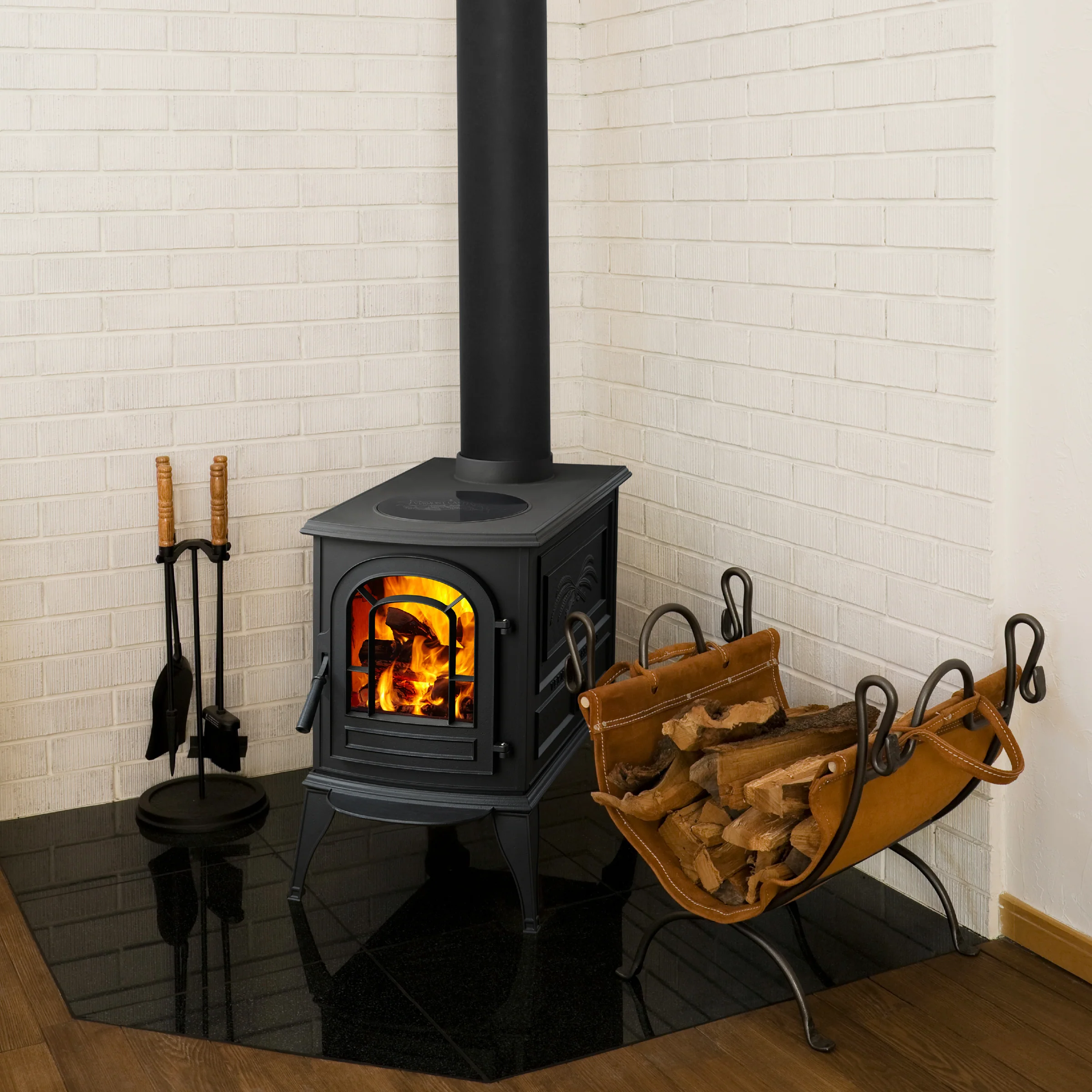 Aspen C3 Wood Stove - Classic Black - Image 2