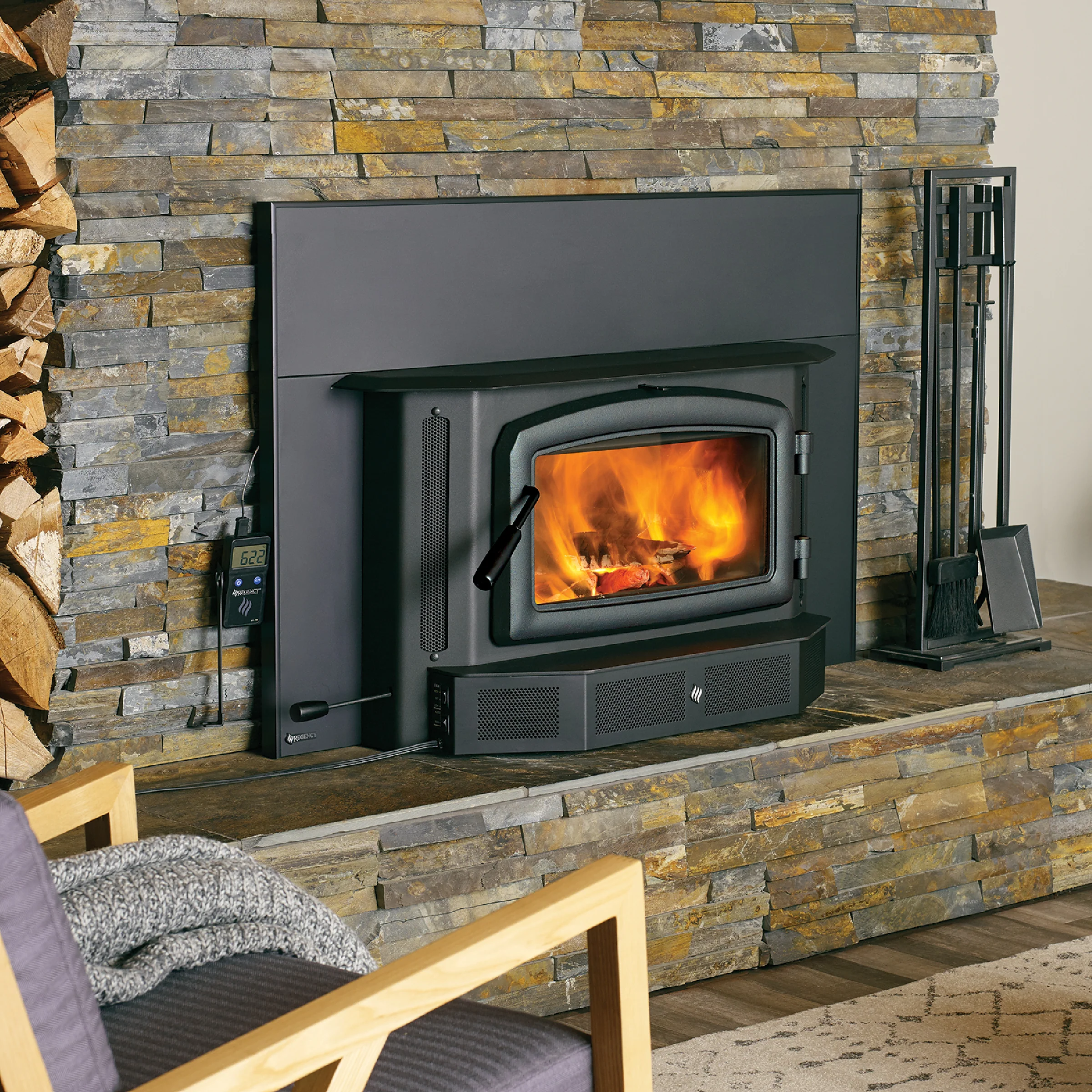 Regency® Cascades™ Hybrid Catalytic Wood Insert - Image 3