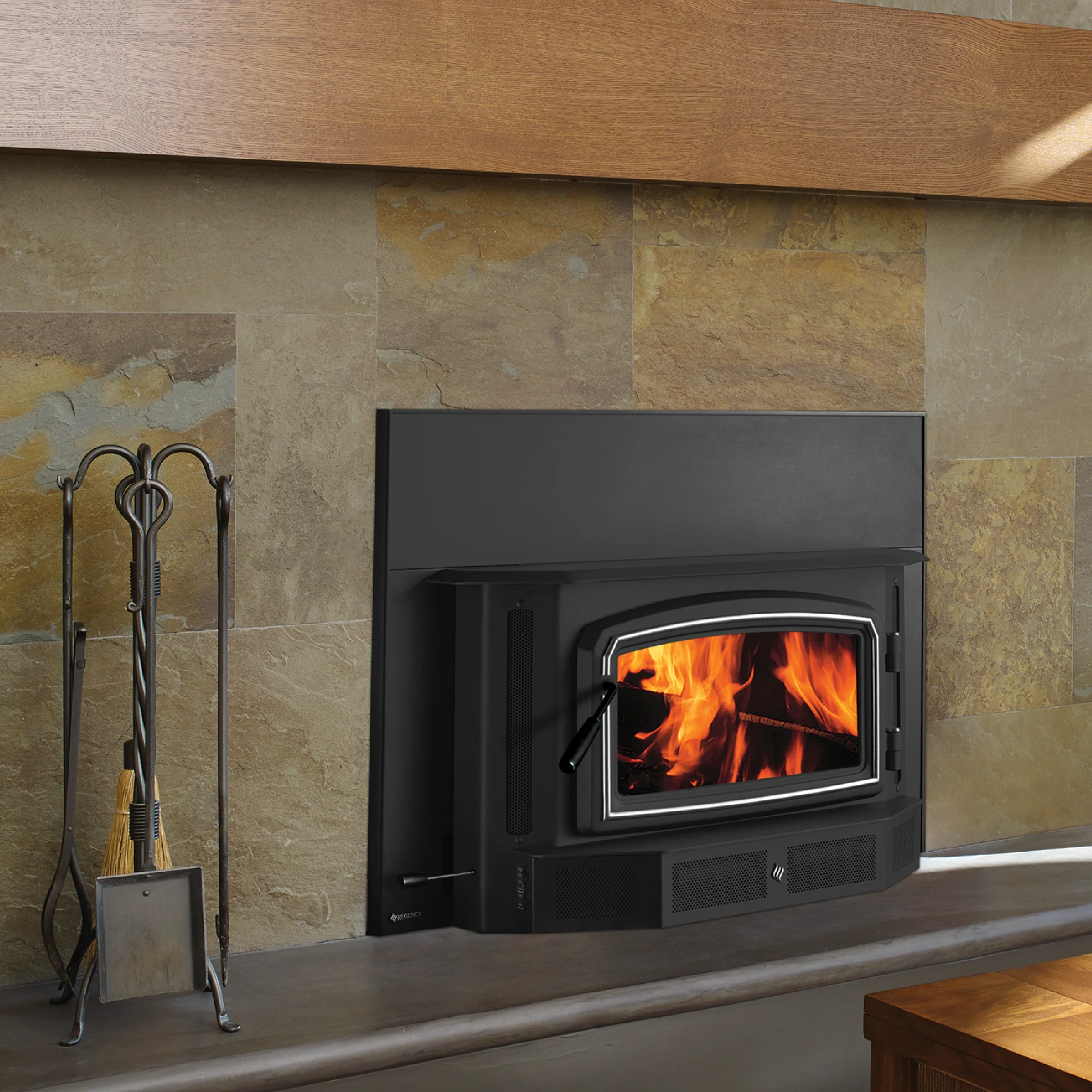 Regency® Classic™ Non-Catalytic Wood Burning Insert - Image 2
