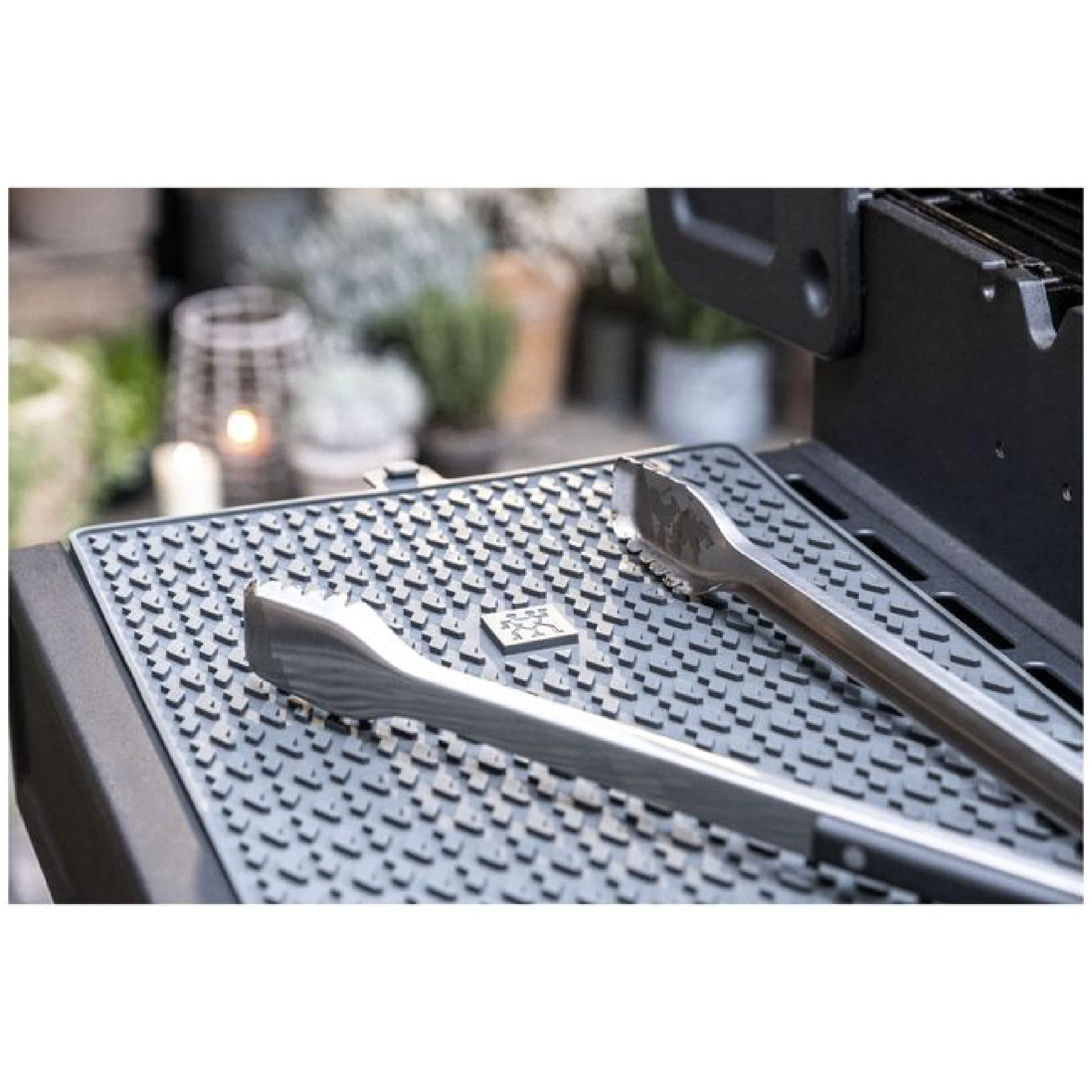 ZWILLING BBQ+ Silicone Protection Mat - Image 3